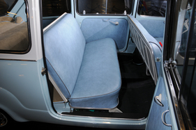 Fiat 600 Multipla (1957) - angeboten als Lot 53 an der RM Auction Paris vom 5. Februar 2014
