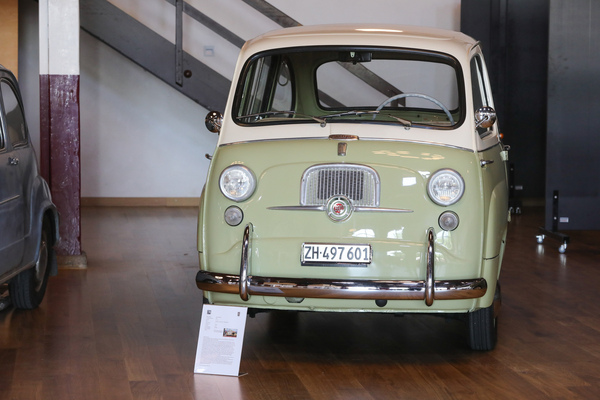 Fiat 600 Multipla (1968) - Sonderschau Fiat 600 - Albisbütli Classics Cars & Bikes Juli 2025