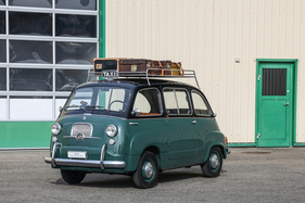 Fiat 600 Multipla Taxi (1964) - als Lot 150 angeboten an der RM/Sotheby's St. Moritz Versteigerung vom 15. September 2023