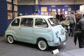 Fiat 600 Multipla Type 100 D (1963) - Lot 070 - Höchstgebot EUR 26'000 - verkauft - Artcurial Paris 2017