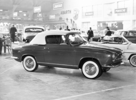 Fiat 600 Seicento Dinghy (1957) - adretter Spider auf Basis des Fiat 600 von Pietro Frua, augestellt in Turin im Jahr 1957