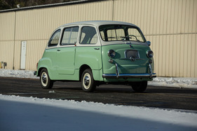 Fiat 600D Multipla (1961) - as lot 189 at the RM/Sotheby's Arizona auction 2021