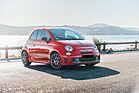 Fiat 695 Abarth Tributo Ferrari Nr.249/1199 (2010) - als Lot 044 angeboten an der Artcurial Rétromobile Paris Versteigerung am 2. Februar 2024