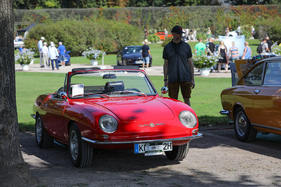 Fiat 850 Abarth Spider OT 1000 (1967) - mit 70 PS beeindruckende 164 km/h schnell - 20. ASC Classic-Gala Schwetzingen 2024