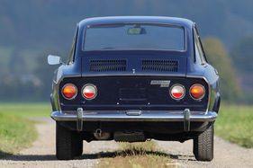Fiat 850 Sport Coupé (1971) - die doppelten Lampen hinten erinnern an andere hochkarätige Sportwagen aus Italien