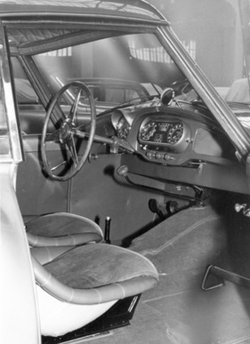 Fiat 8V (1952) - Interieur, Einstieg Fiat 8V (1952) - Interieur, Einstieg