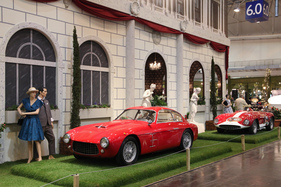 Fiat 8V Zagato (1955) - vor Ferrari 750 Monza in der Mille-Miglia-1955_Sonderausstellung auf dem SIHA-Stand - Techno Classica 2016
