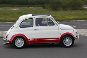 Fiat-Abarth 595 (1969) - in voller Fahrt Fiat-Abarth 595 (1969) - in voller Fahrt