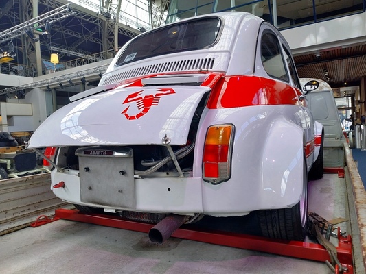 Fiat-Abarth 695 SS, Nachbau (1970) – Ausstellung "75 Jahre Abarth" in der Autoworld Brüssel