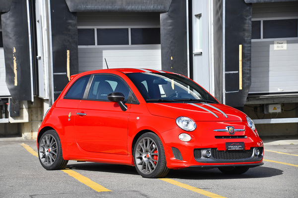 Fiat-Abarth 695 Tributo Ferrari (2010) - gemeldet als Lot 111 für Versteigerung der Oldtimer Galerie Toffen vom 27. März 2021