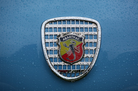 Fiat-Abarth 700 Record Monza Bialbero (1959) - am Concorso d'Eleganza Italiauto in St. Urban am 3. Mai 2015