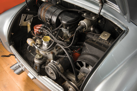 Fiat-Abarth 750 GT 'Dubble Bubble' Zagato (1958) - als Lot 108 an der RM/Sotheby's Versteigerung in London am 7. September 2015