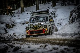 Bild Fiat-Abarth 850 TC (1961) - sieht ja ziemlich griffig aus - Teichalm Winterclassic 2018