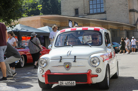 Fiat-Abarth 850 TC (1967) - in klassischem Weiss-Rot - Older Classics August 2024