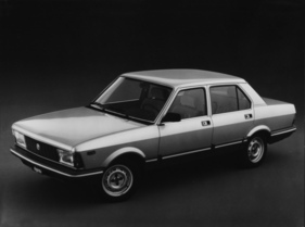 Fiat Argenta (1982) - nun mit rechteckigen Scheinwerfern