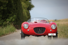 Fiat Barchetta 103 Sport 1200 S (1957) - erinnert an Mille-Miglia-Fahrzeuge der Fünfzigerjahre