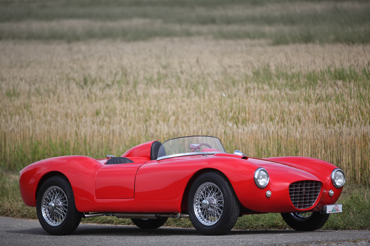 Fiat Barchetta 103 Sport 1200 S (1957) - hat mit dem Fiat 1200 S, der darunter steckt, formal nur mehr wenig gemeinsam