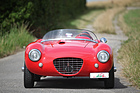 Fiat Barchetta 103 Sport 1200 S (1957) - sympathische Front, der Kühlergrill erinnert an Ferrari-Fahrzeuge