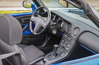 Fiat Barchetta (1998) - innen dominieren sportlich schwarze Materialien und die Farbe der Aussenlackierung