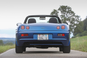 Fiat Barchetta (1998) - rundliches Heck mit eckigen Leuchten