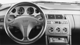 Fiat Coupé (1993) - Blick aufs von Pininarina gestaltete Cockpit