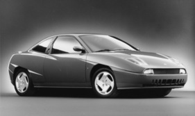 Fiat Coupé (1993) - knapp über 4,2 Meter lang