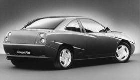 Fiat Coupé (1993) - schlichtes Heck mit vier einzelnen Beleuchtungseinheiten