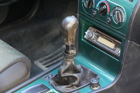 Fiat Coupé 2.0 16V (1995) - Schalthebel mit Lederbezug