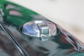 Fiat Coupé 2.0 16V (1995) - Tankdeckel aus Aluminium wie beim Le-Mans-Sportwagen der Sechzigerjahre