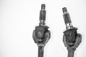 Fiat Dino 2400 Coupé (1972) - Gelenke mit Revisionsbedarf