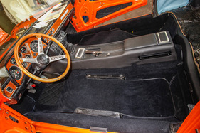Fiat Dino 2400 Coupé (1972) - Interieur während der Restaurierung