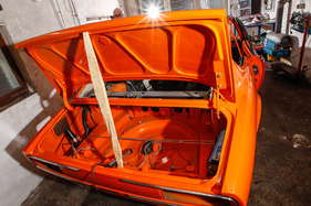 Fiat Dino 2400 Coupé (1972) - Kofferraum während der Restaurierung