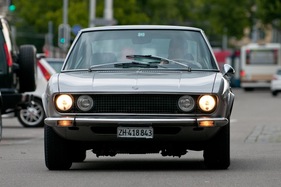 Fiat Dino 2400 Coupé 1972 beim Boxenstopp @ Meylenstein Juli 2011 (1972)