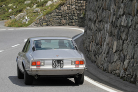 Fiat Dino Coupé Bertone (1970) - bei der Überquerung des Flüelapasses an der Passione Engadina 2019