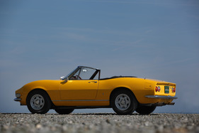 Fiat Dino Spider (1968) - von Pininfarina gab es auch einen Coupé-Entwurf auf der Basis des Spiders