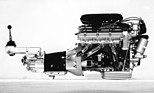 Fiat Dino Spider 2000 (1966) - der von Fiat gebaute Zweilitermotor, der auf das berühmte Renntriebwerk von Ferrari zurückgeht, hier noch in Aluminiumausführung