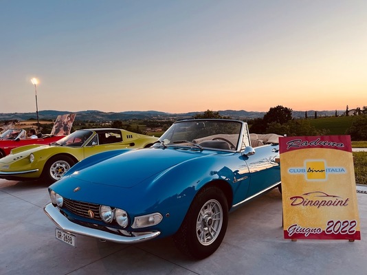 Image: Fiat Dino Spider and Dino 246 GTS
