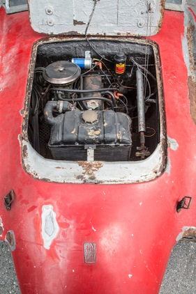 Fiat Meister Spezial MEB (1961) - der Kühler ist weit nach hinten verschoben