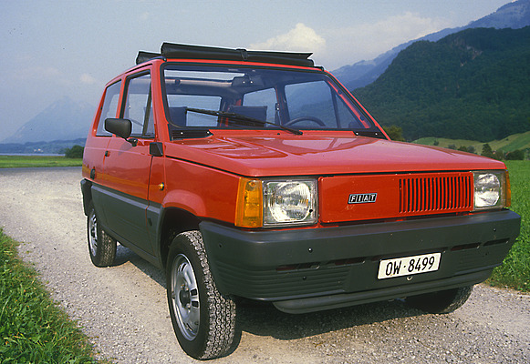 Fiat Panda 45 (1983) - das doppelte Rolldach gibt viel Himmel frei