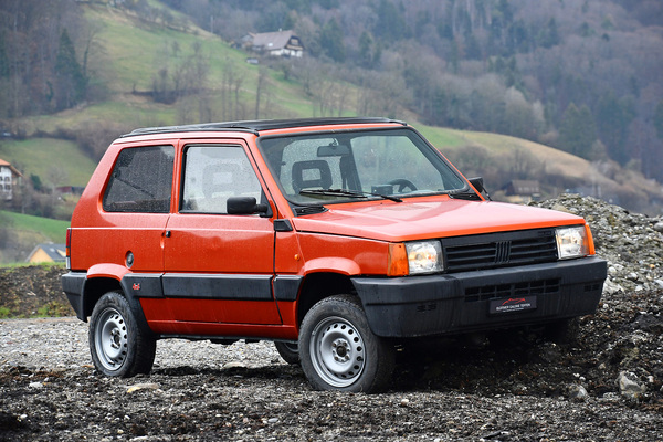 Fiat Panda 4x4 I.E (1988) - gemeldet als Lot 142 für Versteigerung der Oldtimer Galerie Toffen vom 27. März 2021
