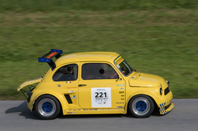 Fiat Proto (1970) an der Bergprüfung Altbüron 2017 - Feld 2
