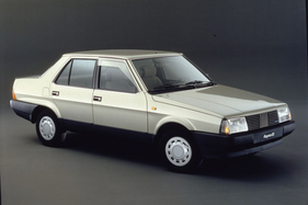 Fiat Regata ES (1983) - als Stufenhecklimousine