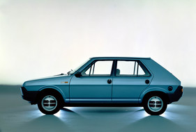 Fiat Ritmo (1978) - Nachfolger des Fiat 128, aber mit Schrägheck und Heckklappe