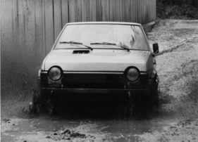Fiat Ritmo (1978) - Testfahrten durch salzhaltiges Wasser im Jahr 1977