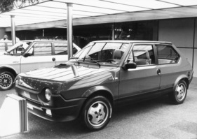 Fiat Ritmo Abarth (1982) - am Genfer Automobilsalon von 1982 - das italienische Gegenstück zum VW Golf GTI