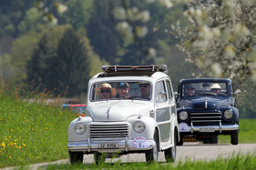 Bild Fiat Topolino C Belvedere (1953) - am Treffen italienischer Oldtimerautos Italiauto 2013