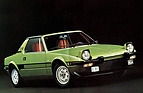 Fiat X 1/9 (1976) - "Special"-Modell - mit ausgefahrenen Scheinwerfern