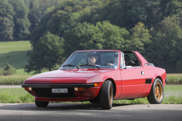Fiat X 1/9 (1976) - früher Mittelmotor-Fiat mit den zierlichen Stossfängern - 6. Lägern Classic 2023
