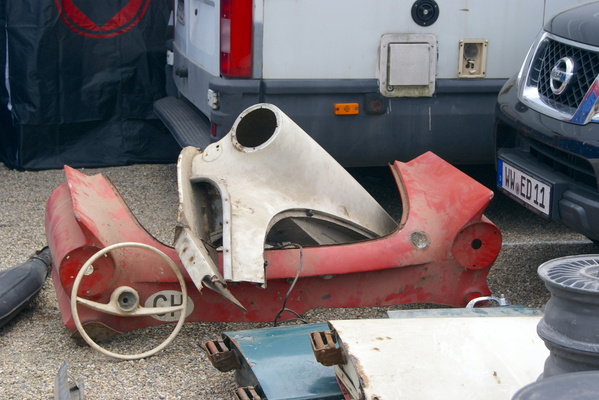 Filetstücke eines Auto Union 1000 Sp – Veterama Mannheim 2022