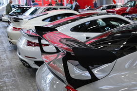 Flügellandschaft aus der neueren Porsche-Geschichte - 42. Auto e Moto d'Epoca 2025